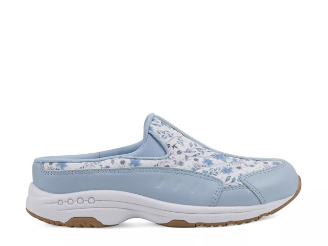 SE Travel Time Slip-On Sneaker