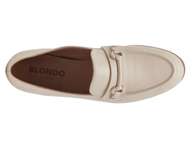 Benita Loafer