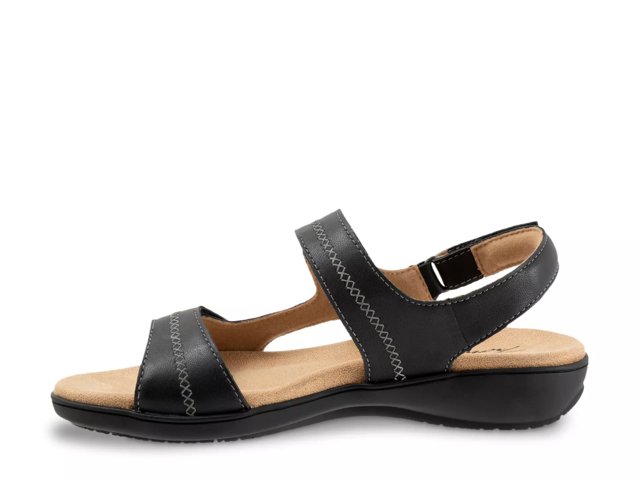 Romi Sandal