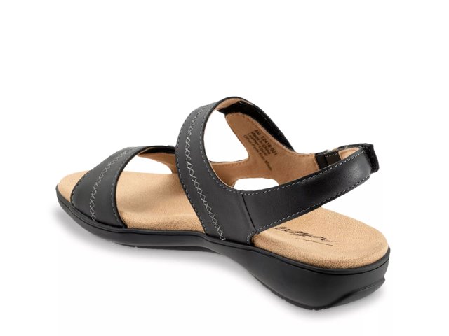 Romi Sandal