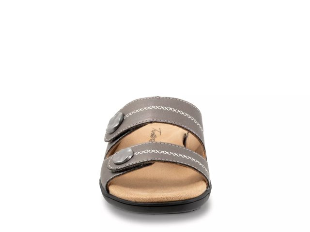 Ruthie Sandal