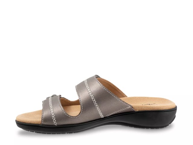 Ruthie Sandal