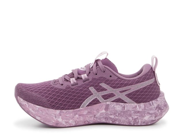 Noosa Tri 16 Running Shoe - Women's