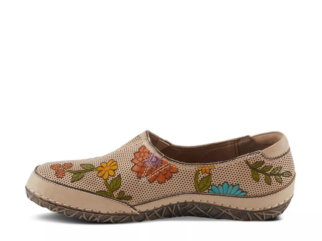 Libora-Delite Slip-On