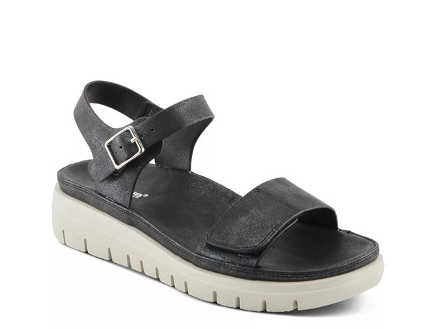 Shinzon Wedge Sandal