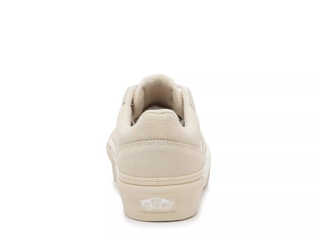 Seldan Platform Sneaker - Women's