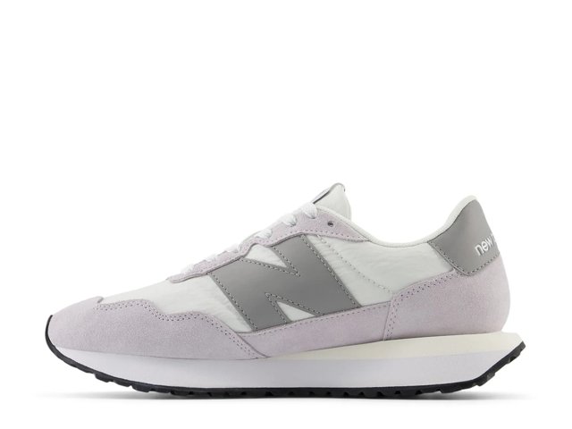 237 Sneaker - Women's