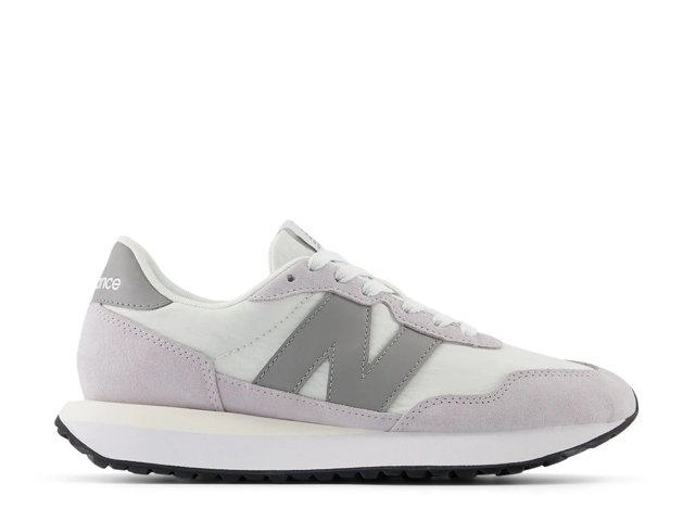 237 Sneaker - Women's