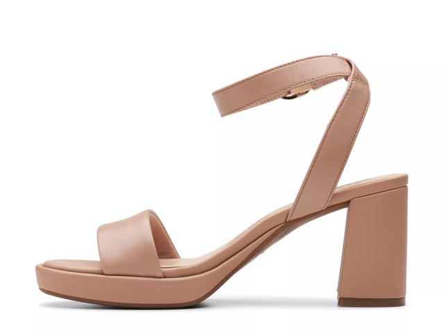 Ambyrlyn Sandal