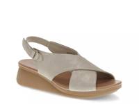 Victoria Wedge Sandal Champagne view