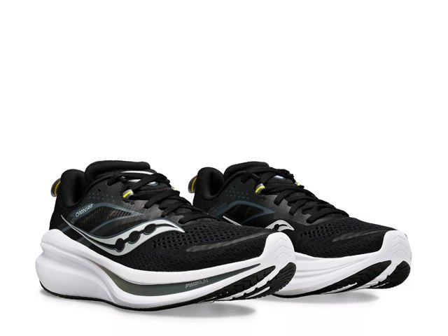 Omni 22 Running Shoe - Women's