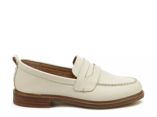Lens Loafer