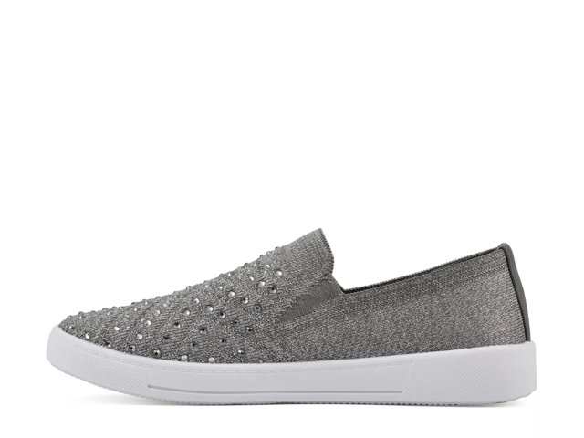 Upbring Slip-On Sneaker
