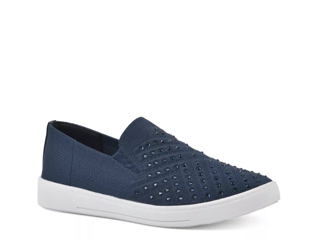 Upbring Slip-On Sneaker