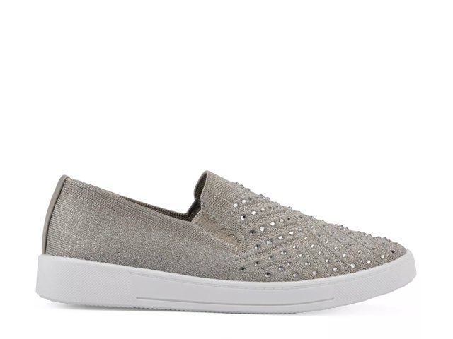 Upbring Slip-On Sneaker