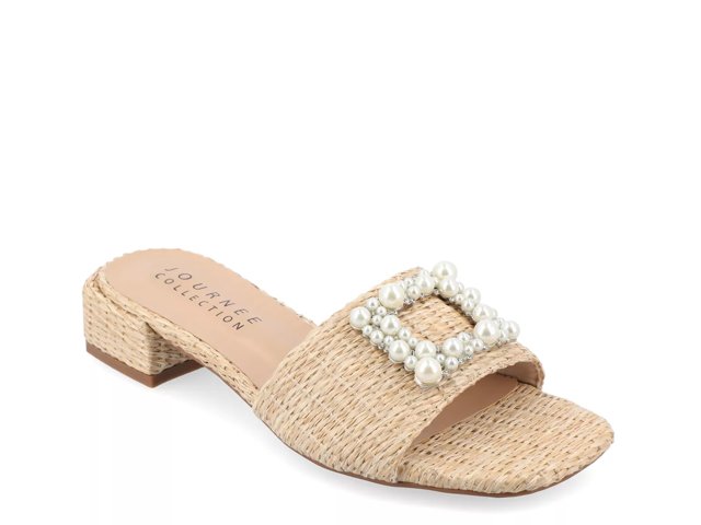 Justina Sandal