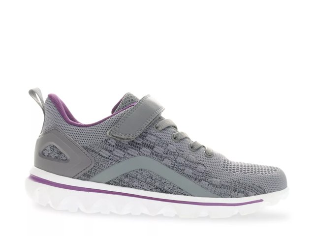 TravelActiv Axial FX Walking Shoe - Women's