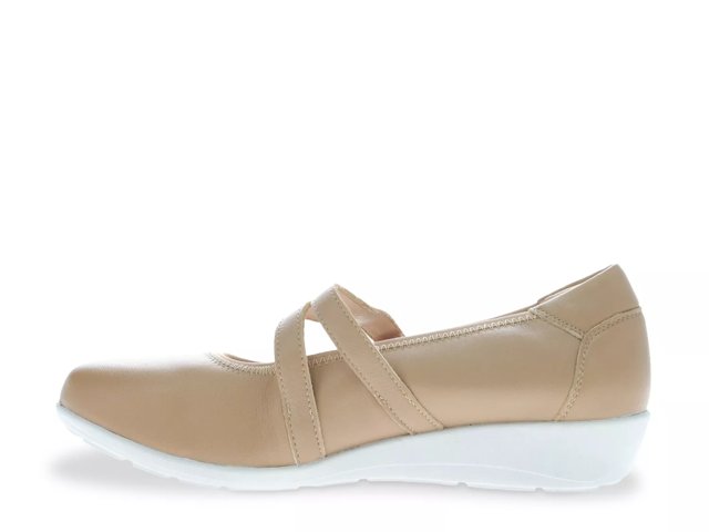 Yara Mary Jane Slip-On