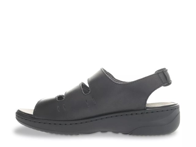 Breezy Walker Sandal