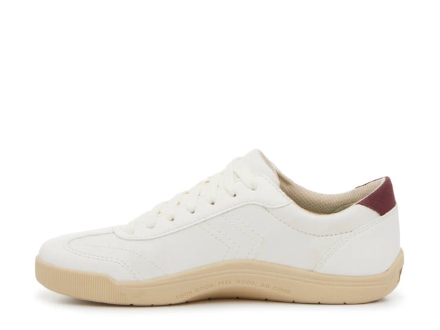 Be True Sneaker - Women's