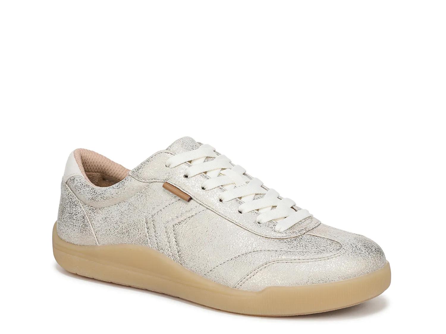 Be True Sneaker - Women's - image 5