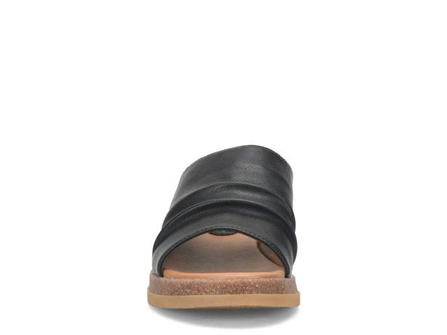Lenora Sandal