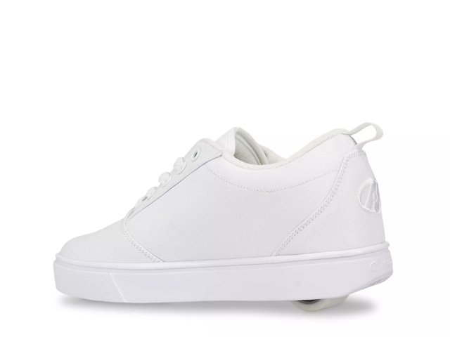 Pro 20 Triple Skate Shoe