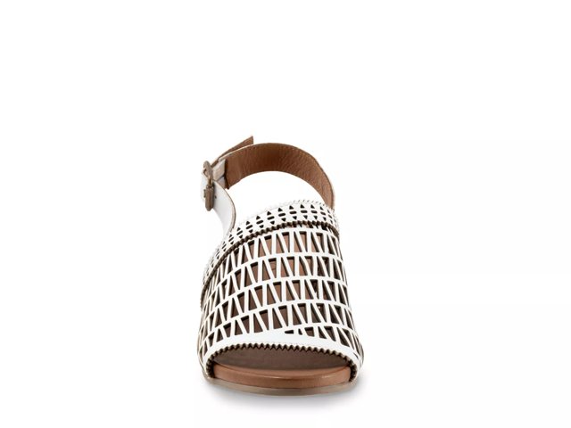 Lia Sandal