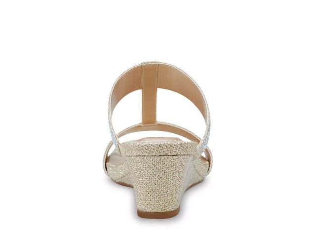 Luvit Wedge Sandal