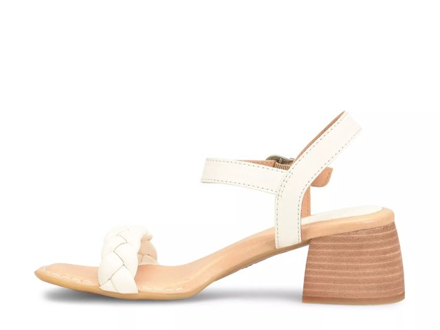 Simone Sandal