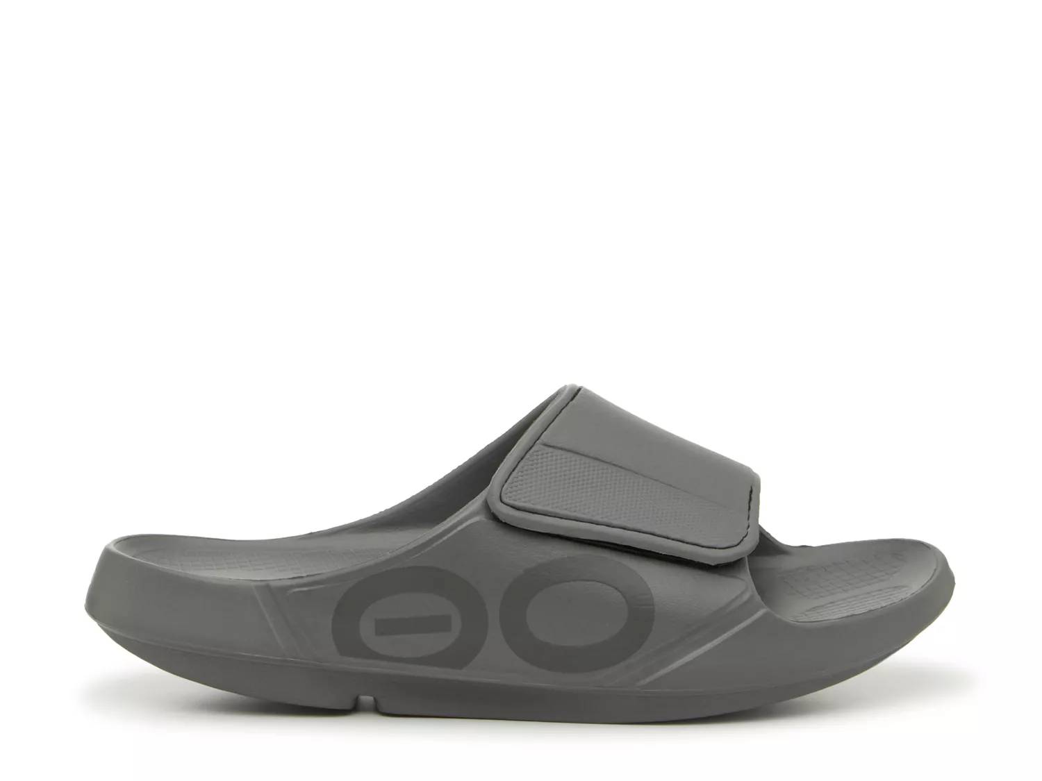 Featuring the OOFOS OOahh Sport Flex Slide Sandal. Click to shop this shoe.