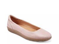 Landen Slip-On Light Pink view