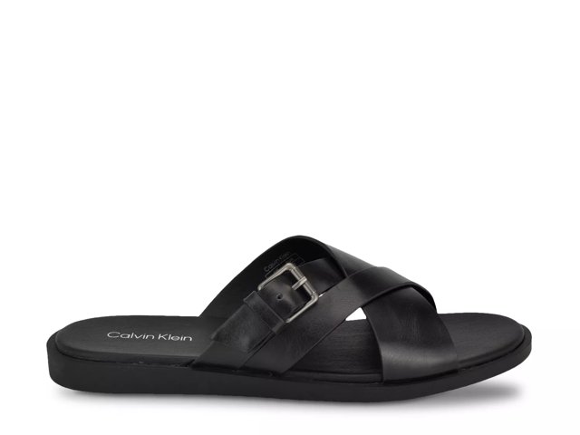 Elon Sandal