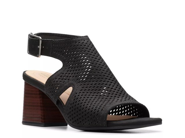 Siara Sandal