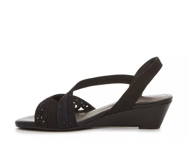 Giavanna Wedge Sandal