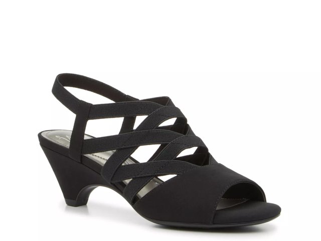 Elvina Sandal