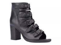 Lauralyn Gladiator Sandal Black view