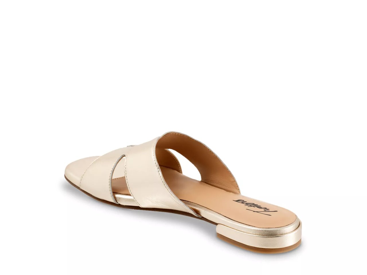 Nell Sandal