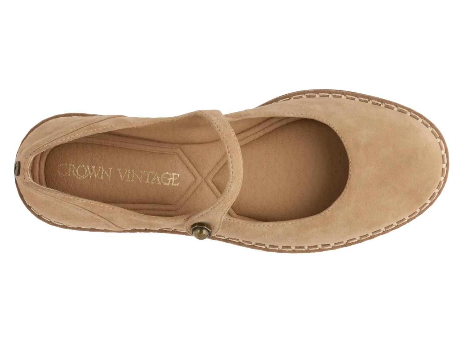 Famela Mary Jane Flat