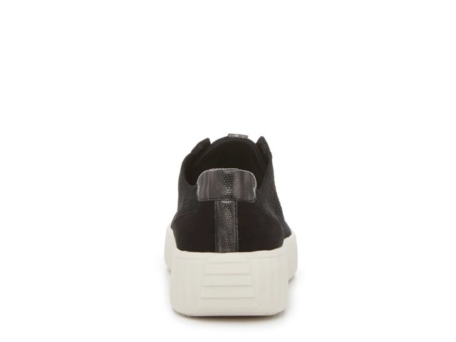 Wanderer Wedge Sneaker