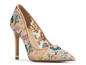 Click to shop women's floral styles at DSW Designer Shoe Warehouse.