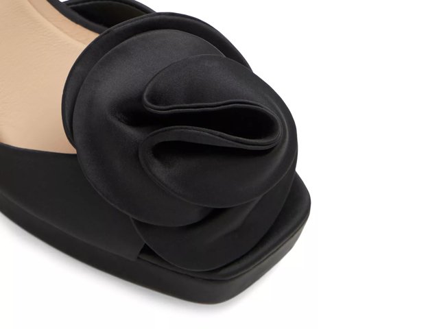 【新品】Ted Bakerテッドベーカーの本革ハイヒールサンダル Ted Baker Maddy Sandal - Free Shipping | DSW