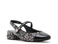 Tai Pump Black/White view