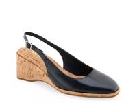 Aira Wedge Pump Black Patent view
