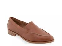 Everest Loafer Dark Tan view