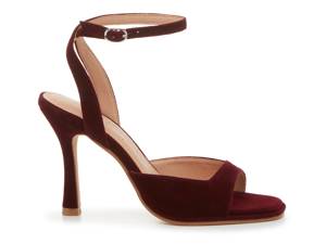 Featuring a women's burgundy heel