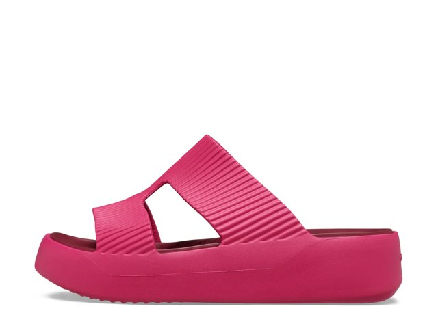 Getaway Groove Platform Sandal