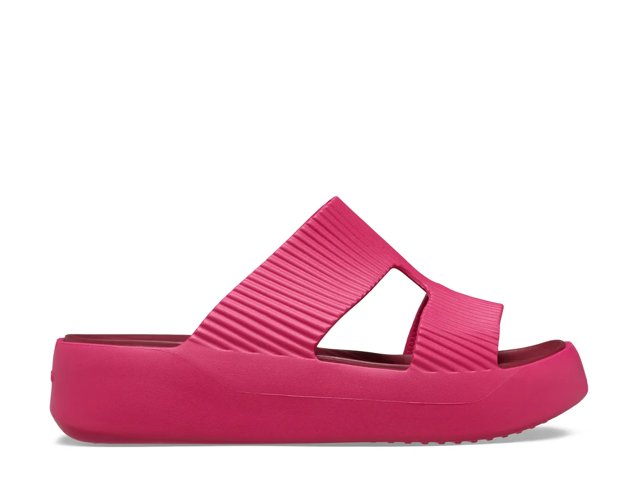 Getaway Groove Platform Sandal