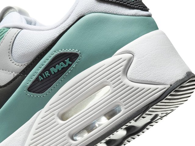 Nike Air Max 90 LV8 Platform Sneaker - Women display picture 1