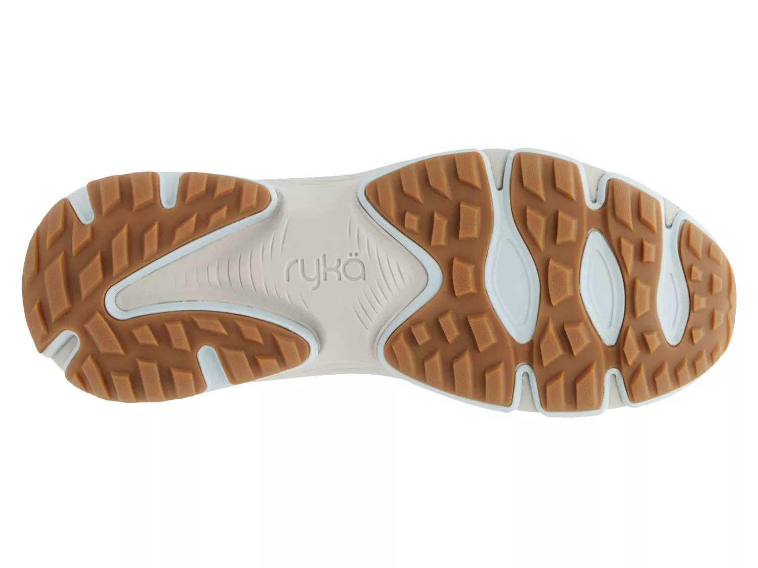 Devotion XTR Trail Walking Sneaker - Women's